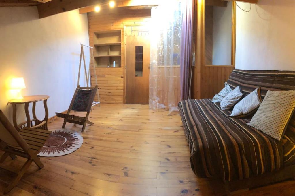 Maison Cosy Et Conviviale, Le B7 Besset Dış mekan fotoğraf